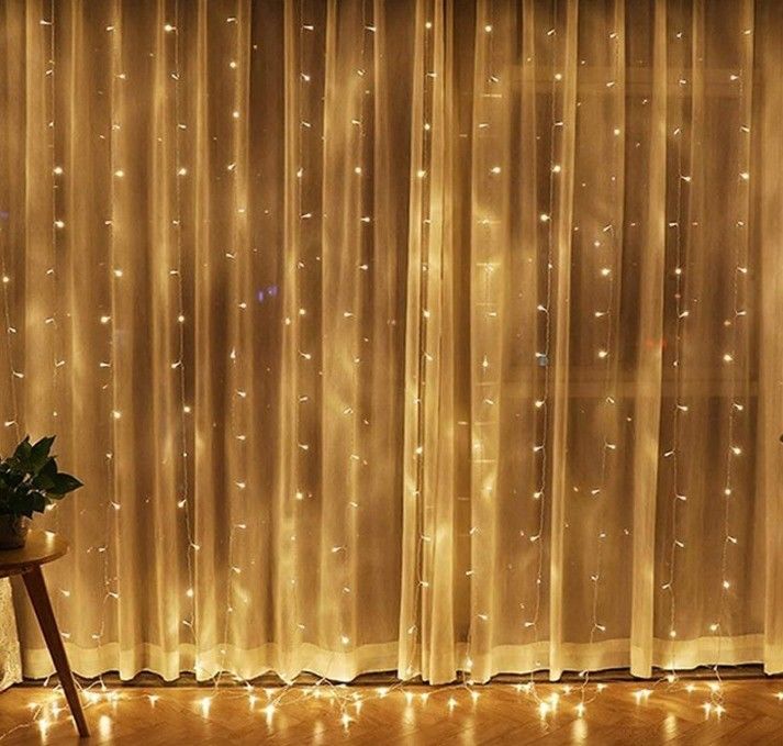 3500K Warm White LED Curtain Light untuk Dekorasi Kamar Tidur 3x2.4m 240d USB Power Modes
