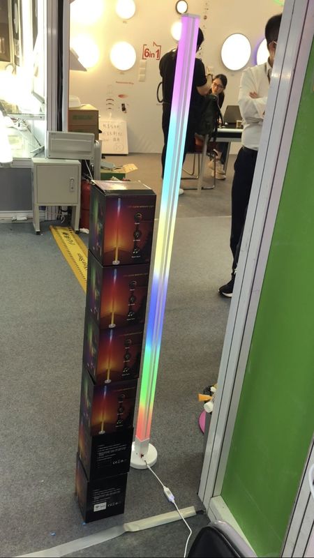 2- RGB IC Smart Corner Light Remote Controlled Tuya Dukungan Google Alexa LED Corner Floor Lamp Untuk ruang tamu