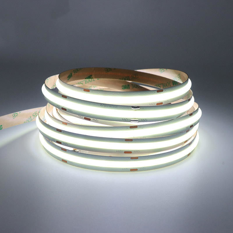 Cahaya Dekorasi Berwarna-warni dengan Desain COB Fleksibel dan Strip LED Umur 50000 Jam