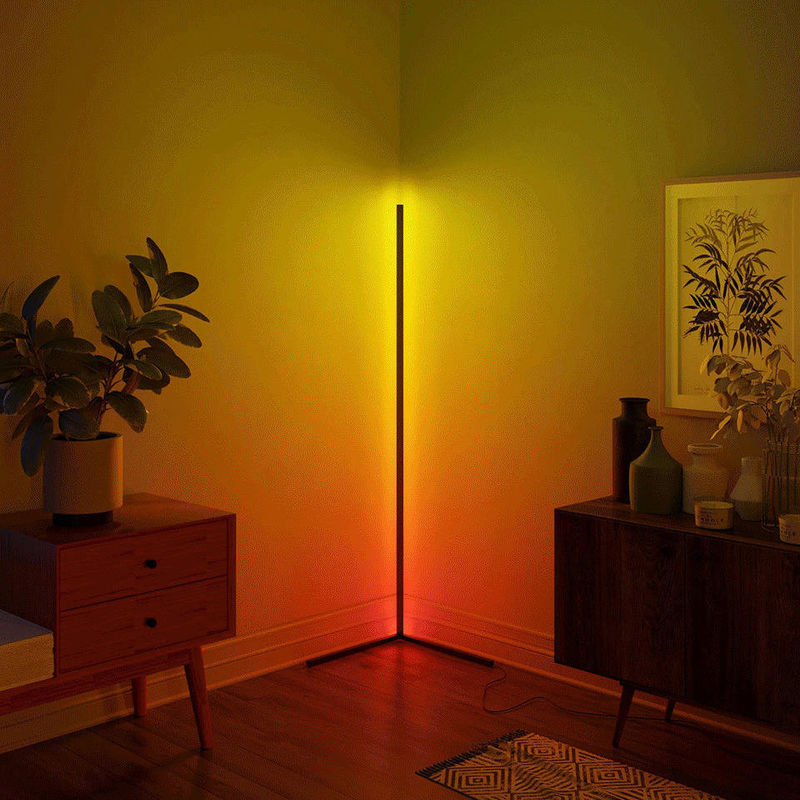 RGB Color Changing LED Ambient Corner Light untuk pencahayaan lantai dekoratif 35*35*1500mm